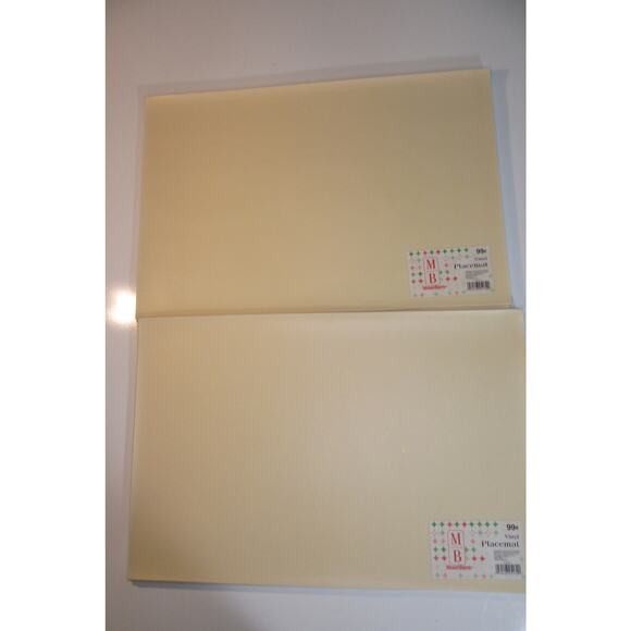 Merry Brite Vinyl Placemats 4 Santa Green Background 4 Angel Blue Background - Picture 5 of 6